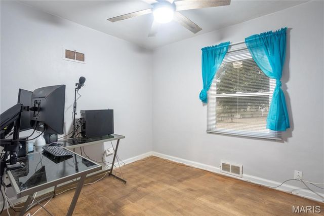 3421 Gary Street, Alton, IL 62002