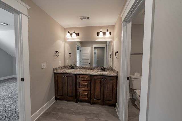 3053 Wedgewood Dr, Greenbrier, TN 37073