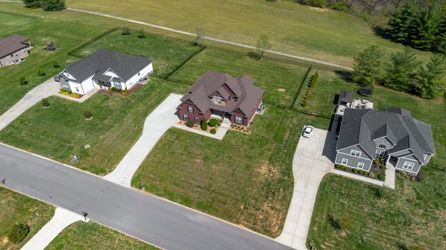 3053 Wedgewood Dr, Greenbrier, TN 37073