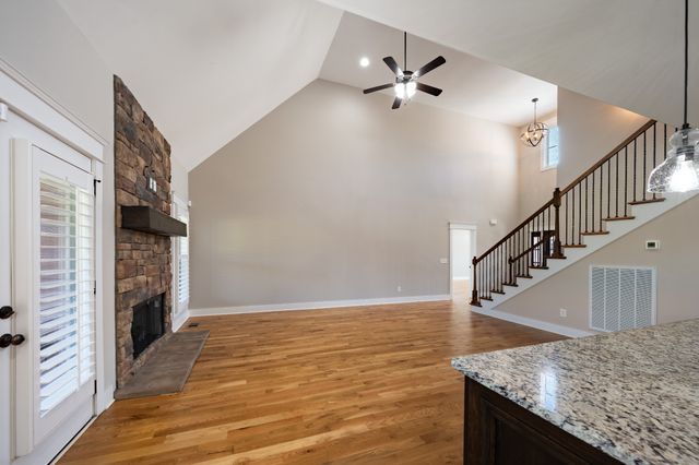 3053 Wedgewood Dr, Greenbrier, TN 37073