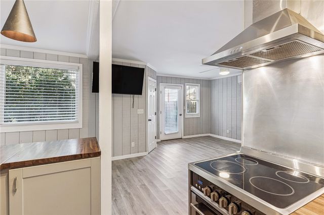 608 Palmetto Street, St Simons Island, GA 31522