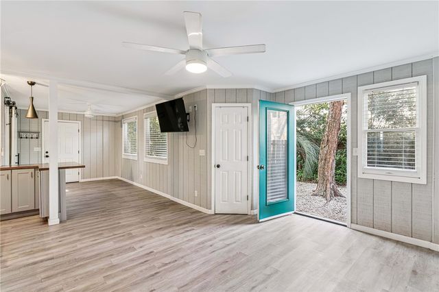 608 Palmetto Street, St Simons Island, GA 31522