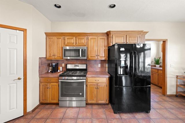 125 NW 147th Street, Edmond, OK 73013