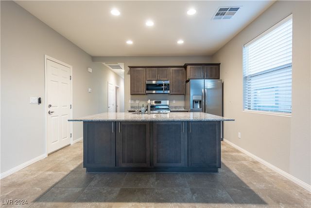 2664 Chinaberry Hill Street, Laughlin, NV 89029