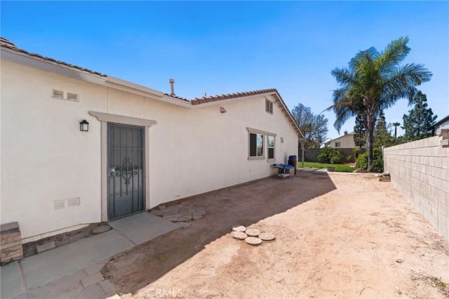 16339 Basswood Lane, Fontana, CA 92336