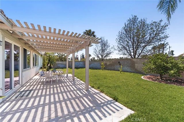16339 Basswood Lane, Fontana, CA 92336