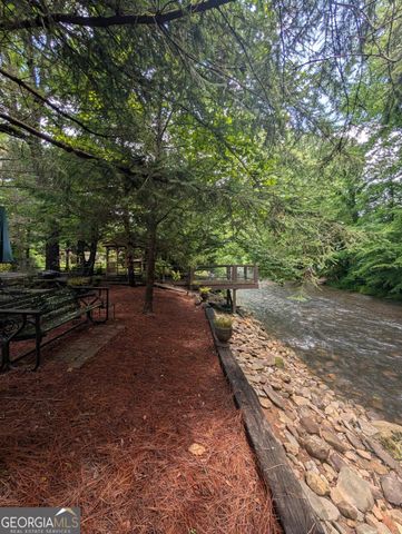94 Yonah Street, Helen, GA 30545