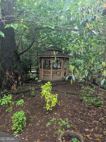94 Yonah Street, Helen, GA 30545