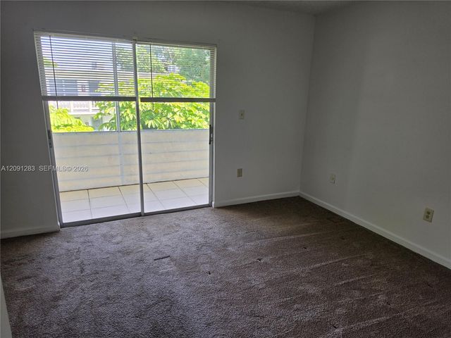 20210 NE 2nd Avenue V30, Miami Gardens, FL 33179