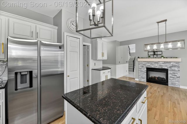6827 Blackwell, Shelby Charter Township, MI 48317