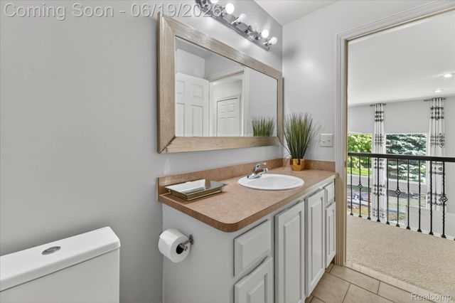 6827 Blackwell, Shelby Charter Township, MI 48317