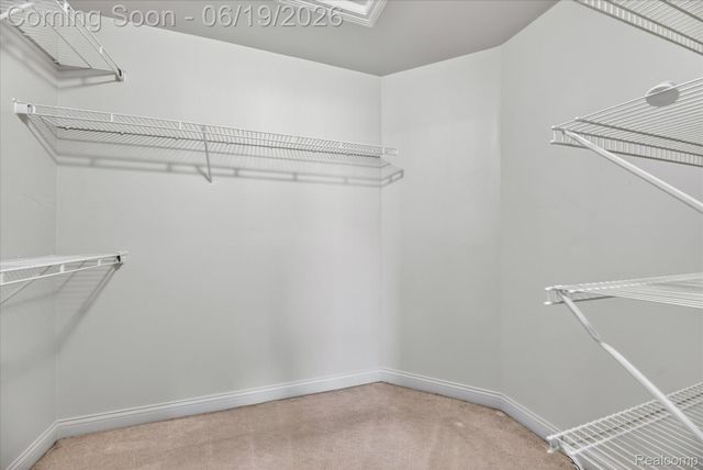 6827 Blackwell, Shelby Charter Township, MI 48317