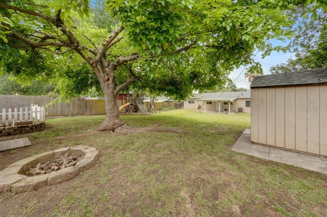 7128 Parish Way, Citrus Heights, CA 95621