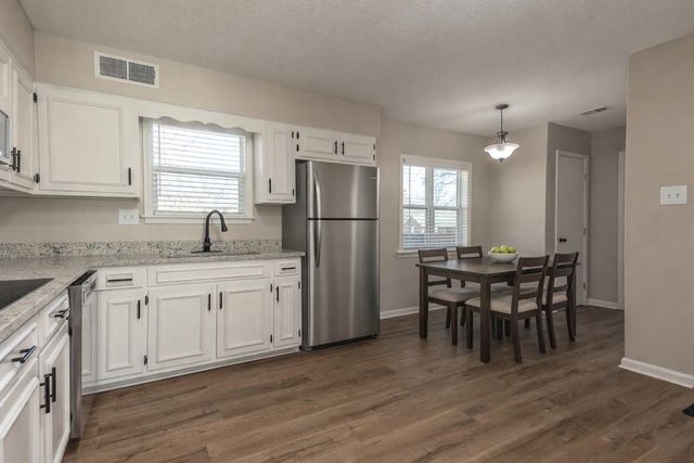 5782 PINOLA AVE, Bartlett, TN 38134