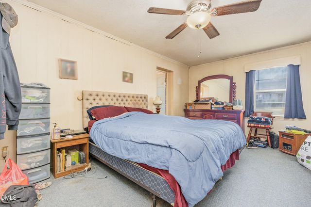 131 White Oak Drive, Henderson, NC 27536