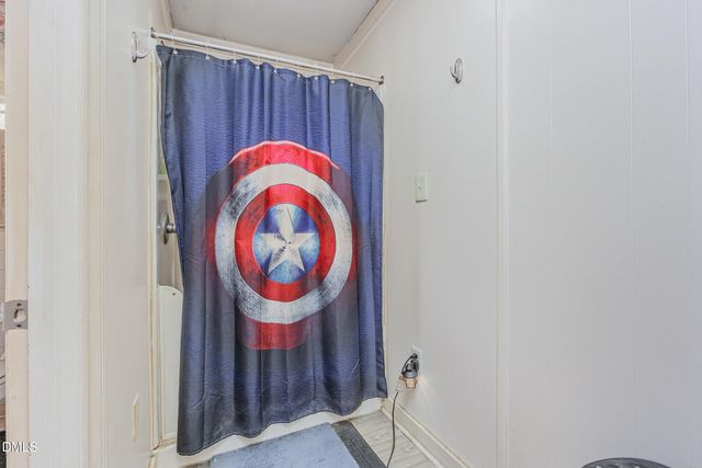 131 White Oak Drive, Henderson, NC 27536