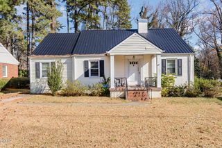 131 White Oak Drive, Henderson, NC 27536