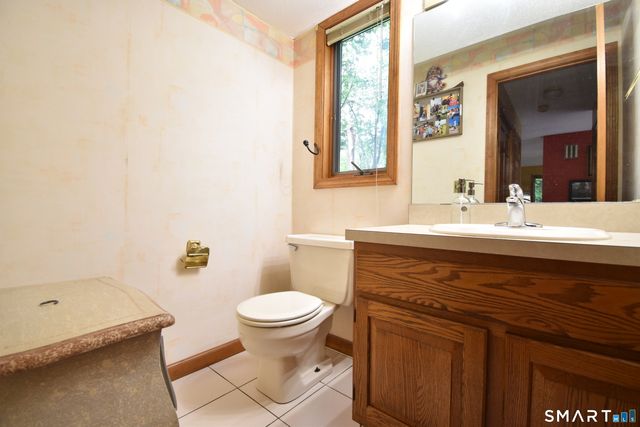 261 Old Turnpike Road, Bristol, CT 06010