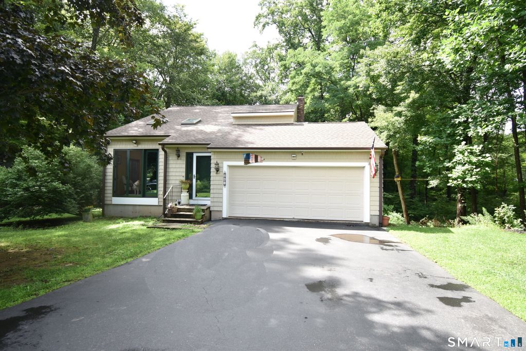 261 Old Turnpike Road, Bristol, CT 06010