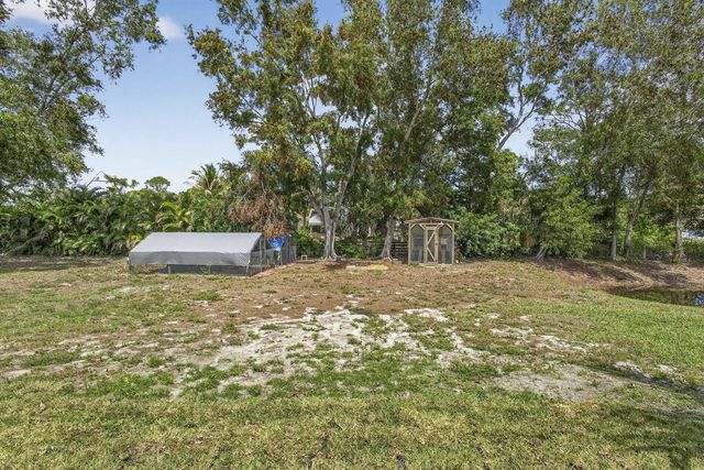 17815 92nd Lane N, Loxahatchee, FL 33470