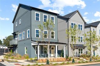 371 Kings Landing, Hapeville, GA 30305