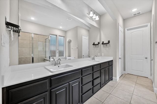 1906 Gristmill Drive, Mansfield, TX 76063