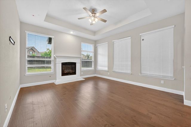 1906 Gristmill Drive, Mansfield, TX 76063