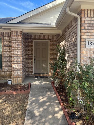 1879 Sea Gull Drive, Dallas, TX 75051
