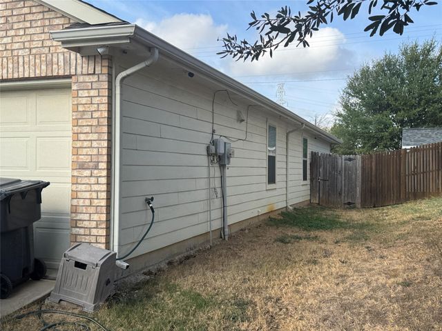 1879 Sea Gull Drive, Dallas, TX 75051