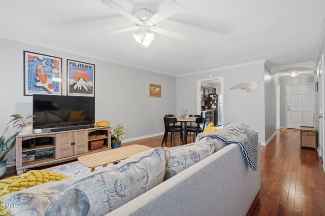 110 Planetree Lane, Cary, NC 27511
