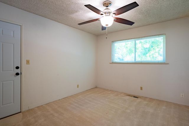 645 W Celeste Avenue, Fresno, CA 93704