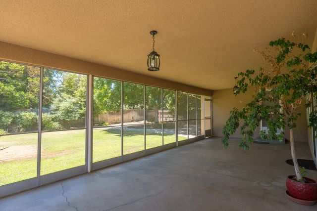 645 W Celeste Avenue, Fresno, CA 93704
