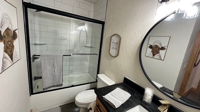 522 Lees Ride, Mccaysville, GA 30555