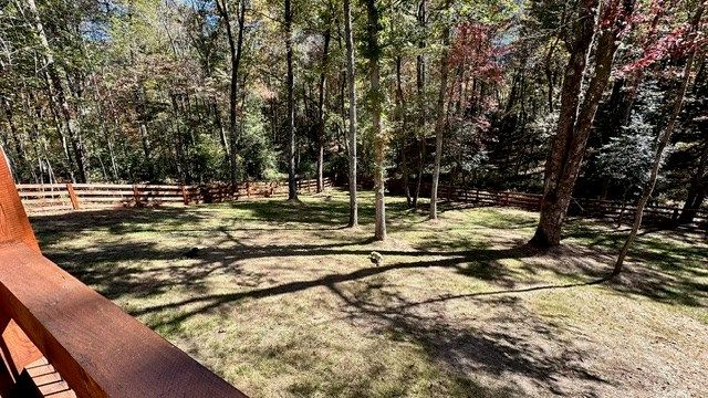 522 Lees Ride, Mccaysville, GA 30555