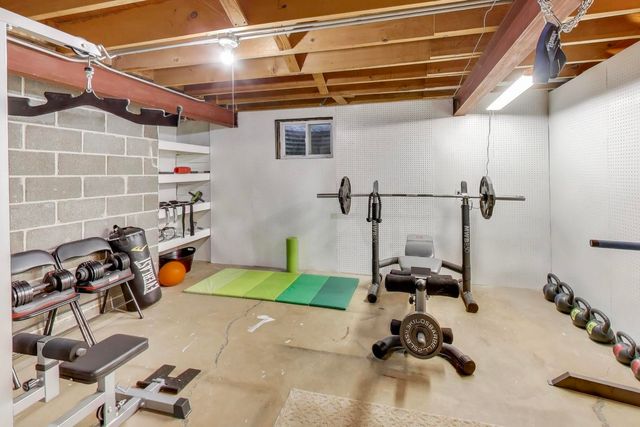 1605 Burning Trail, Wheaton, IL 60189