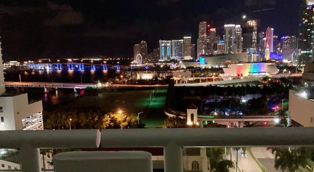 1717 N Bayshore Dr A-1953, Miami, FL 33132