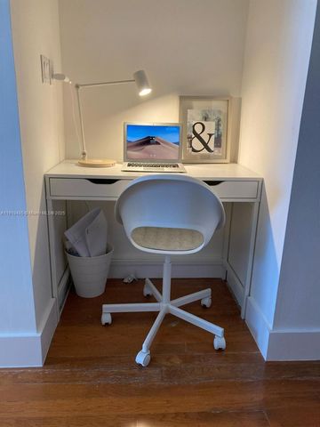 1717 N Bayshore Dr A-1953, Miami, FL 33132