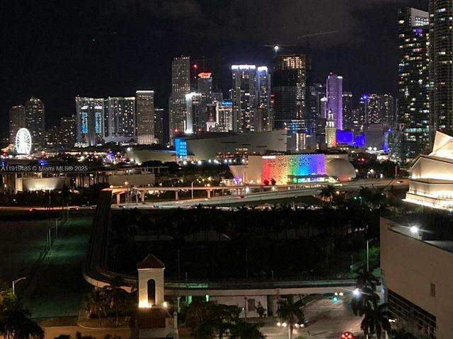 1717 N Bayshore Dr A-1953, Miami, FL 33132