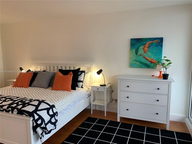 1717 N Bayshore Dr A-1953, Miami, FL 33132