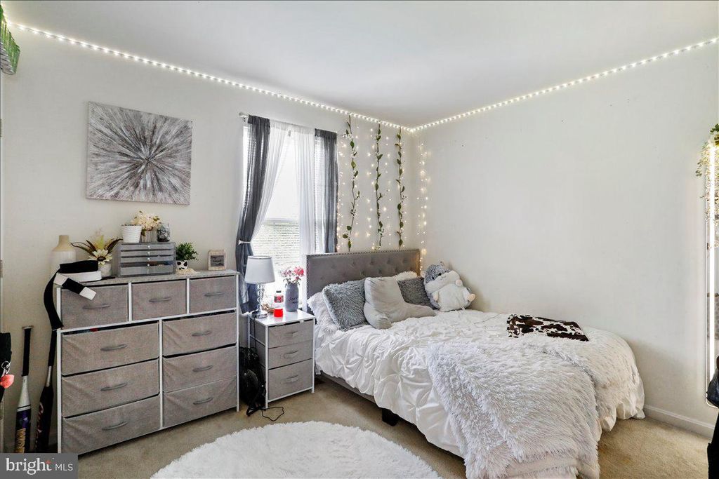 Image 26 of property listing at 13319 JOHN MARTIN DR, Williamsport, MD 21795