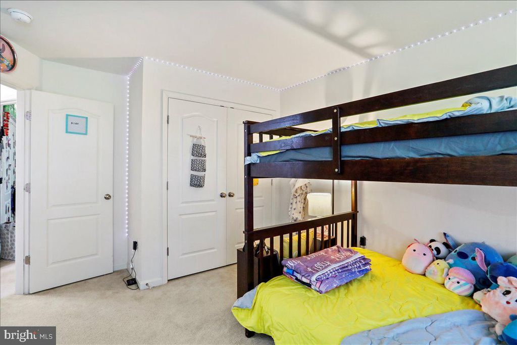 Image 29 of property listing at 13319 JOHN MARTIN DR, Williamsport, MD 21795