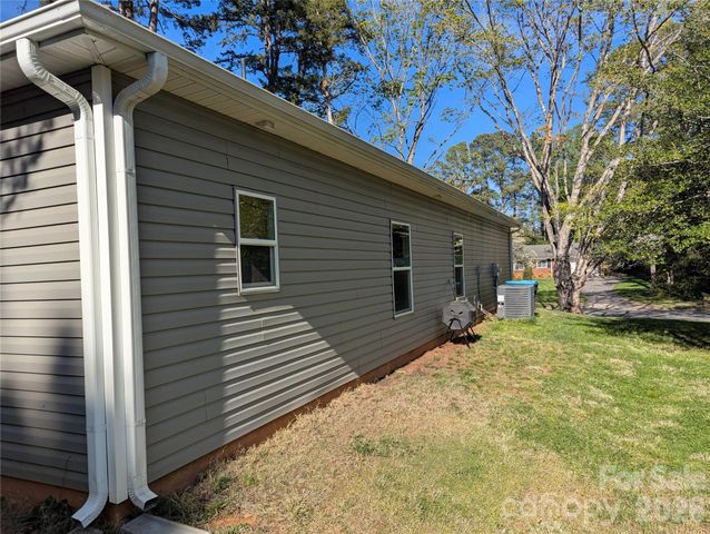 156 S Milford Drive, Salisbury, NC 28144