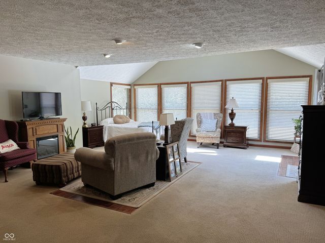 2994 W State Road 32, Crawfordsville, IN 47933