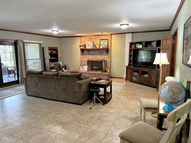 2994 W State Road 32, Crawfordsville, IN 47933