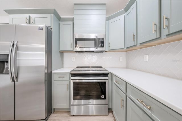1508 E JEAN STREET, Tampa, FL 33610