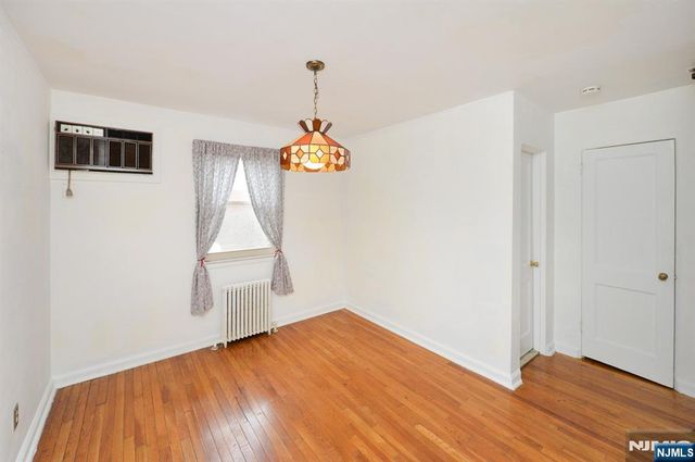 50 S 1st Street 3A, Bergenfield, NJ 07621