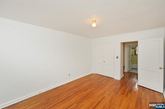 50 S 1st Street 3A, Bergenfield, NJ 07621