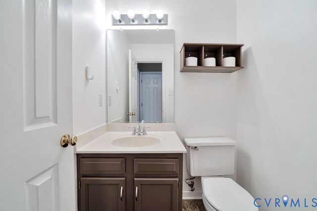 11060 Forest Trace Way, Glen Allen, VA 23059