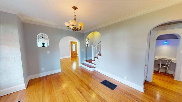 120 PARK STREET N, St Petersburg, FL 33710