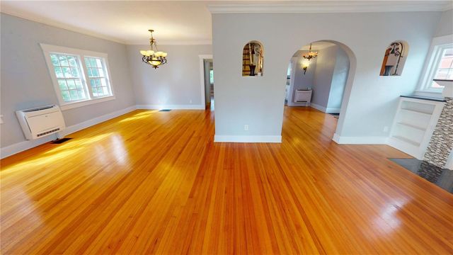 120 PARK STREET N, St Petersburg, FL 33710